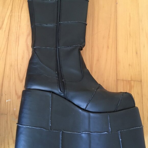 Demonia Stack-301 Size 12 Boots - Picture 3 of 6